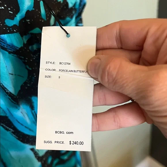 🛑 1 hour sale. NWT. BCBGMaxAzria, Small, Teal & Black Dress, Porcelain Butterfly - Picture 6 of 8